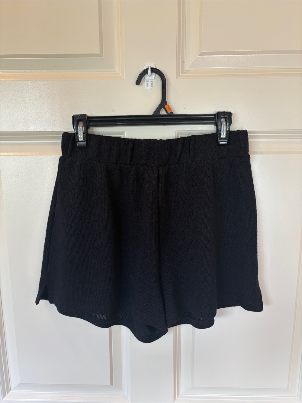 H&M Black Shorts (M)
